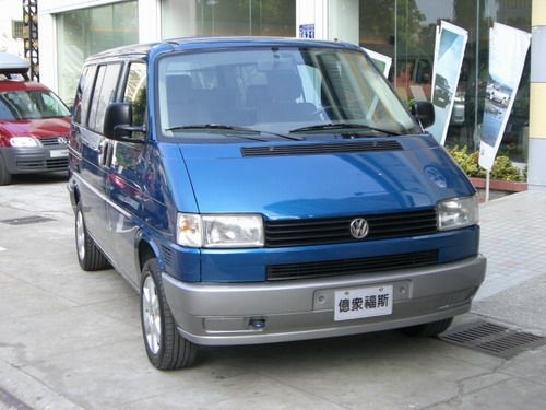 VW  T4 （2001年)台中中古車/台中中古汽車/台中中古車行/台中市中古車買賣價格行情  照片4